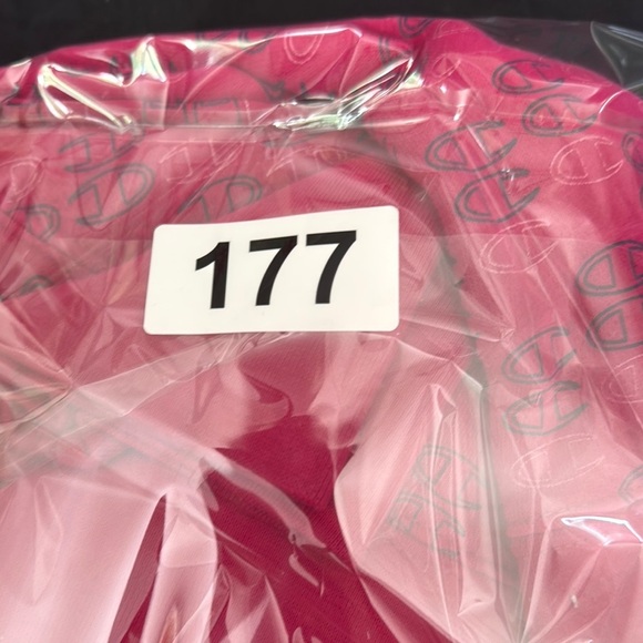 Champion pink crewneck women’s medium - Picture 15 of 15